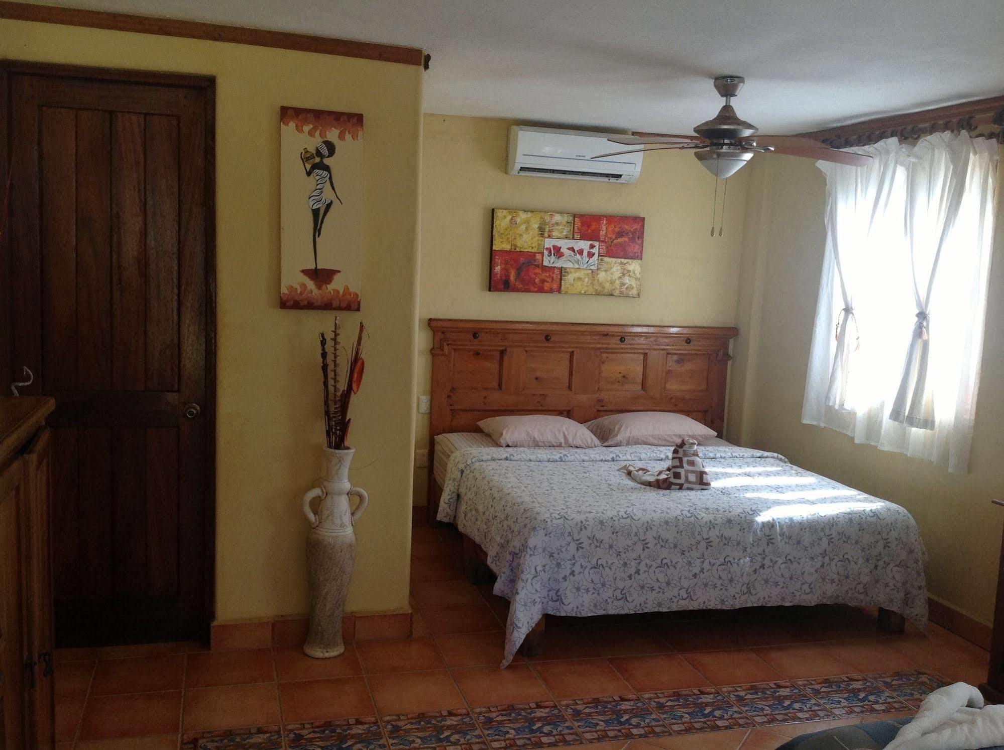 Tronco Bay Inn Resort Troncones Ngoại thất bức ảnh