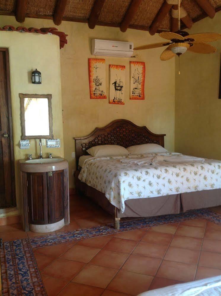 Tronco Bay Inn Resort Troncones Ngoại thất bức ảnh